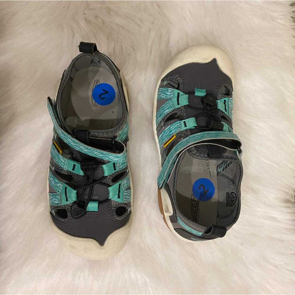 Keen shoes